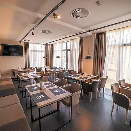 Avenue Pallova 28 Hotel Plzen