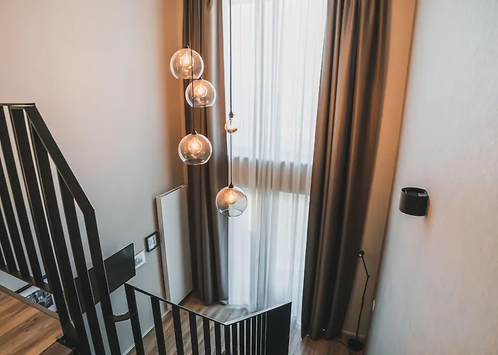 Hotel Avenue Pallova 28